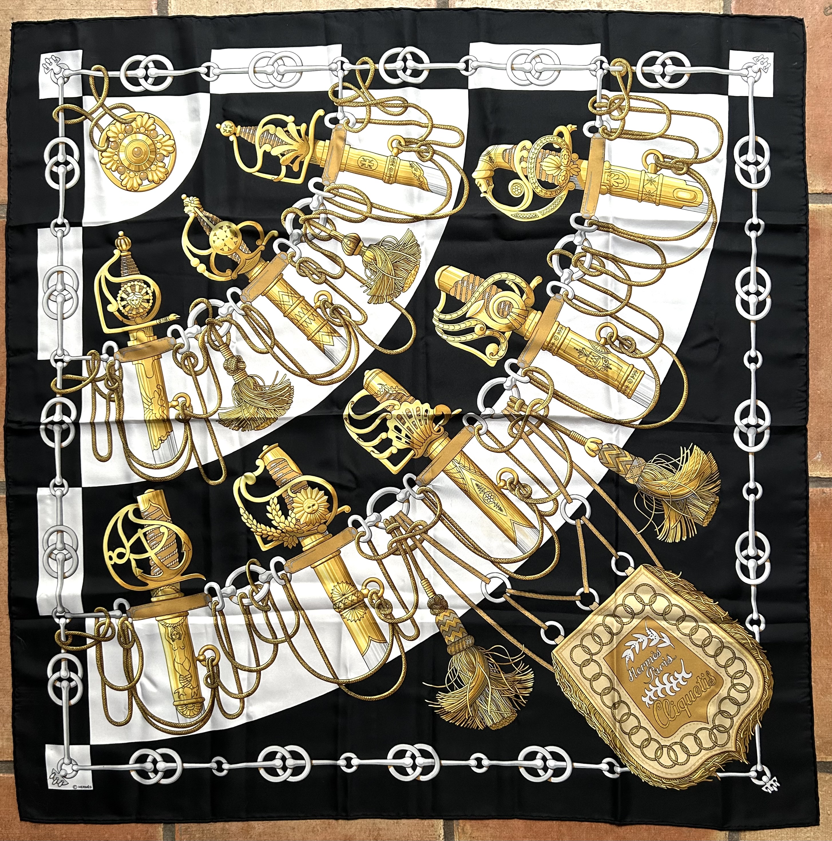 Hermes Cliquetis Scarf - Original Issue~P77752653