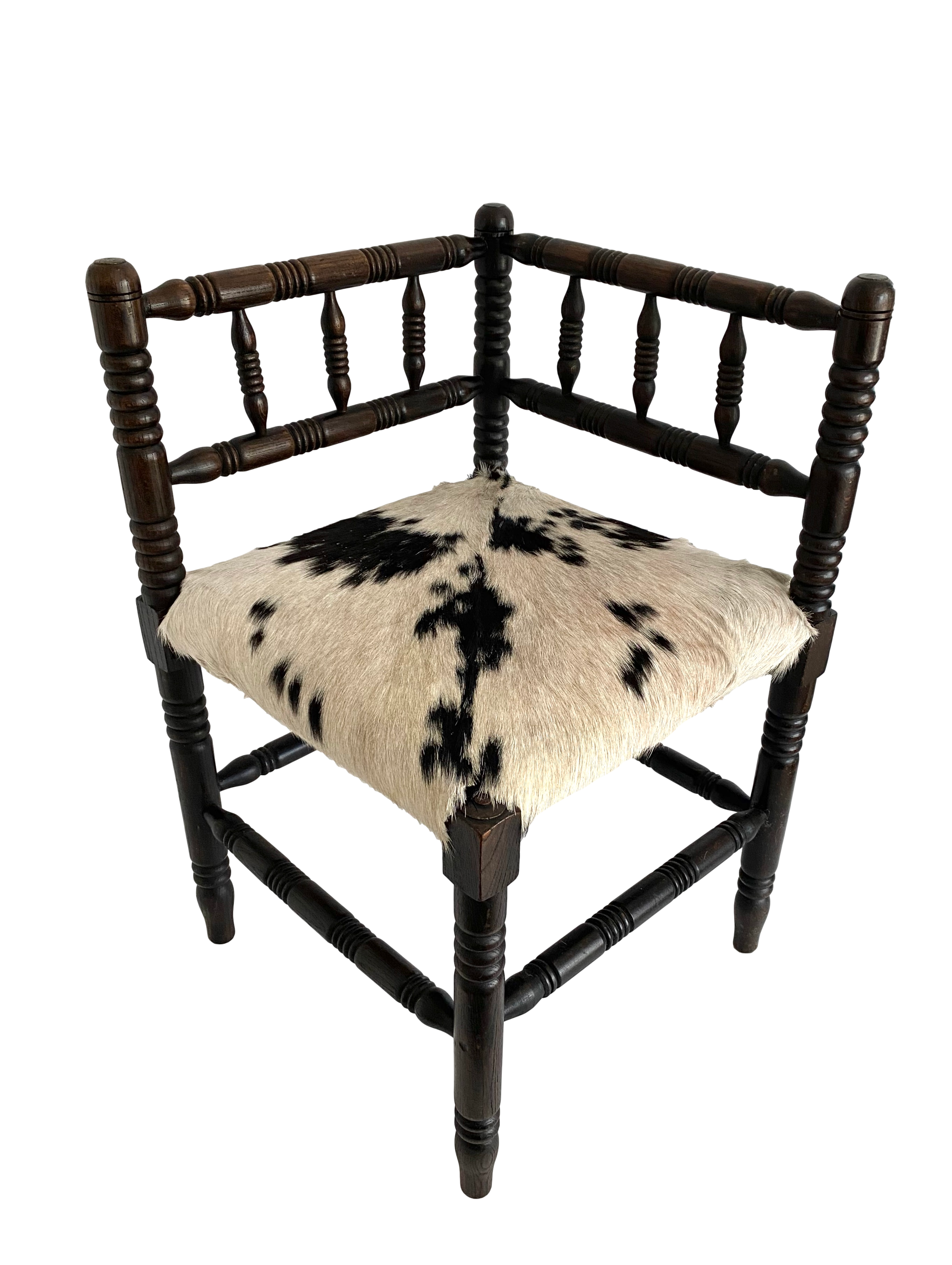Dutch Spindle Corner Chair W/ Hide Seat~P77665442