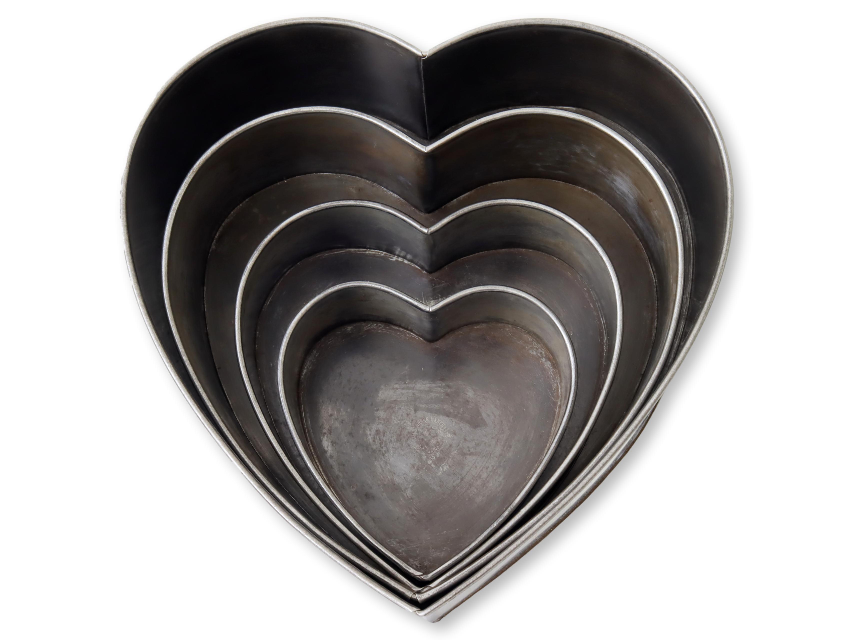 Elizabeth David Ltd. Heart Pans, s/4~P77665924