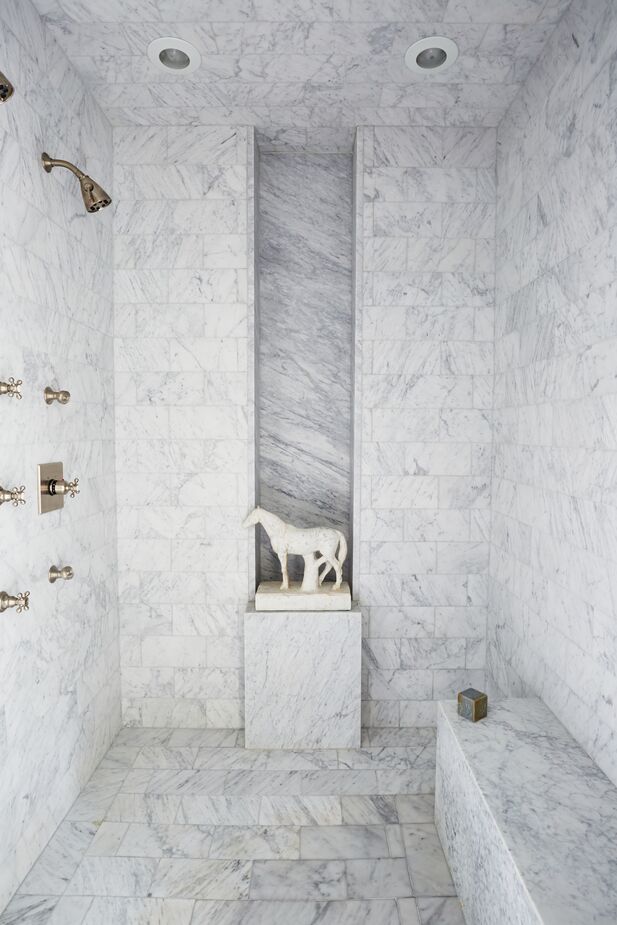 There’s no reason a shower can’t be beautiful as well as functional. Design by Daryl Carter. Photo by Frank Frances.
