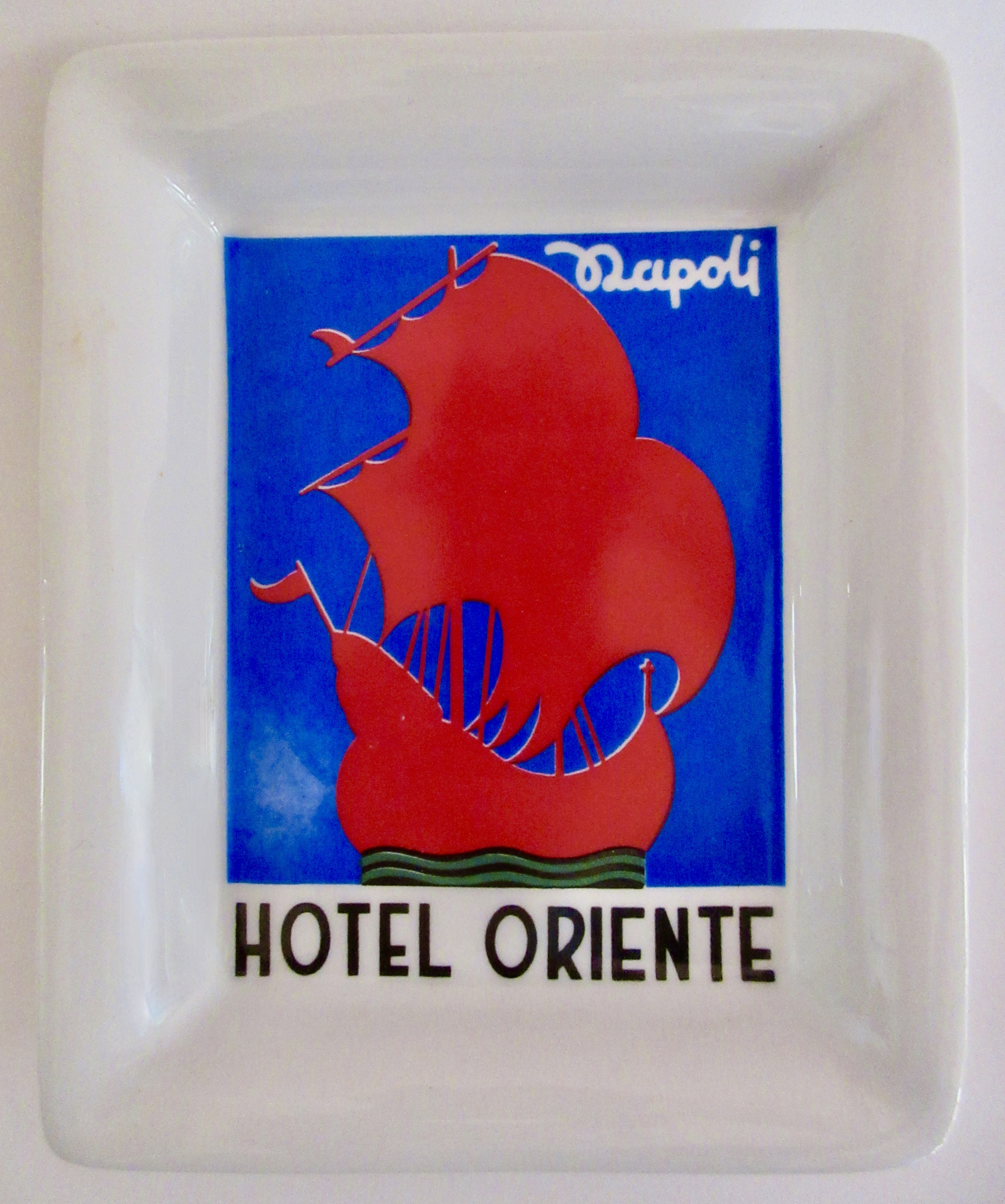 Hotel Oriente Tray~P77669694