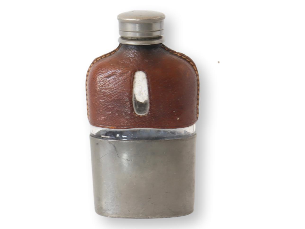 English Pocket Sized  Spirit Flask~P77670882