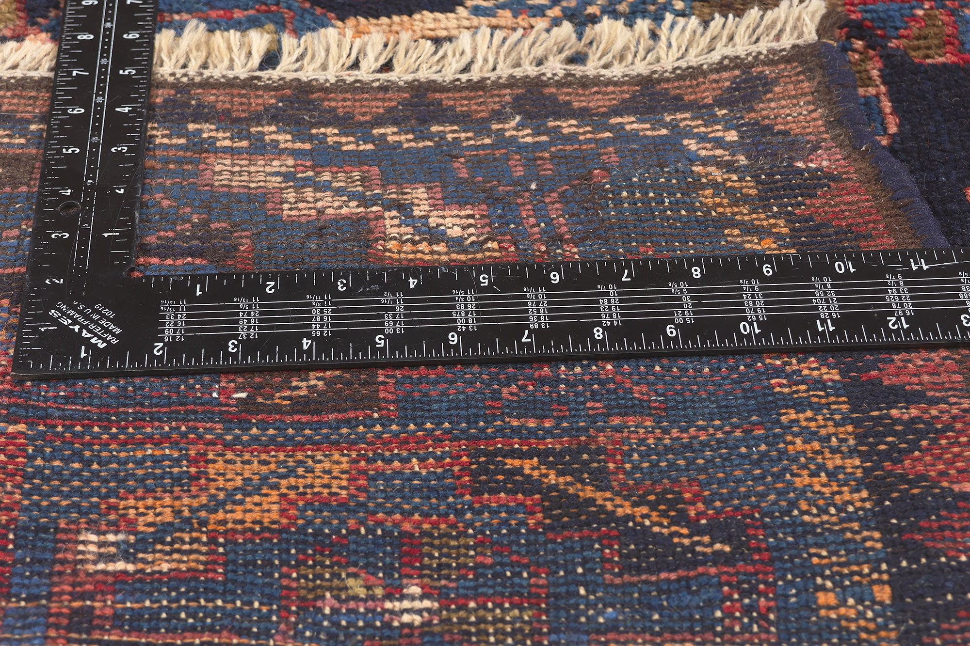 Antique Persian Shiraz Rug, 4'9 x 8'11~P77671812