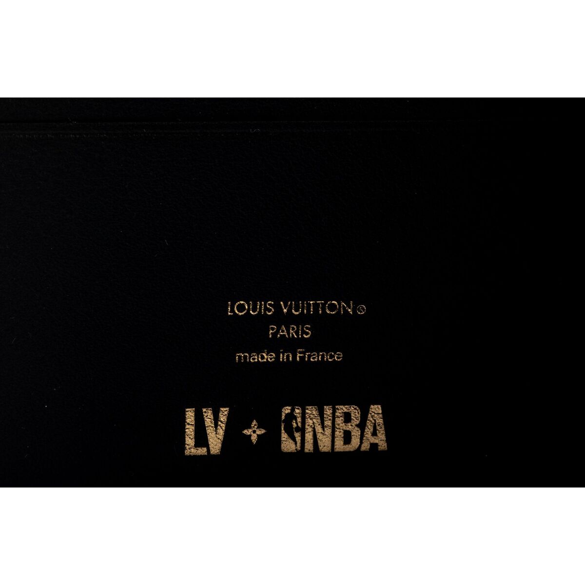 LV x LIm. Ed. NBA Multiple Wallet NIB