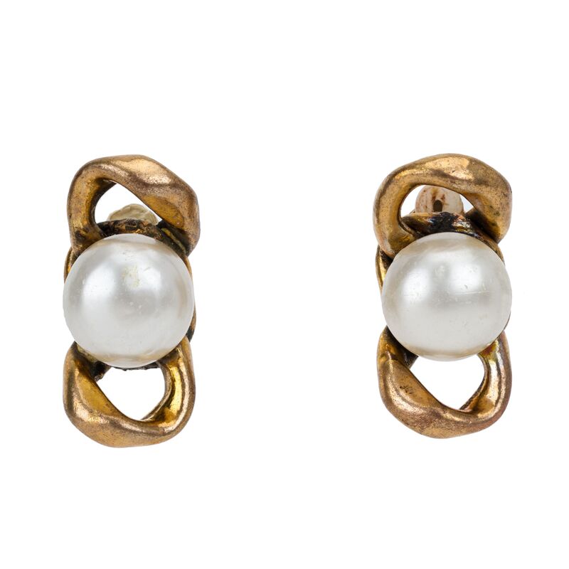 Chanel 70s Pearl Chain Clip Earrings