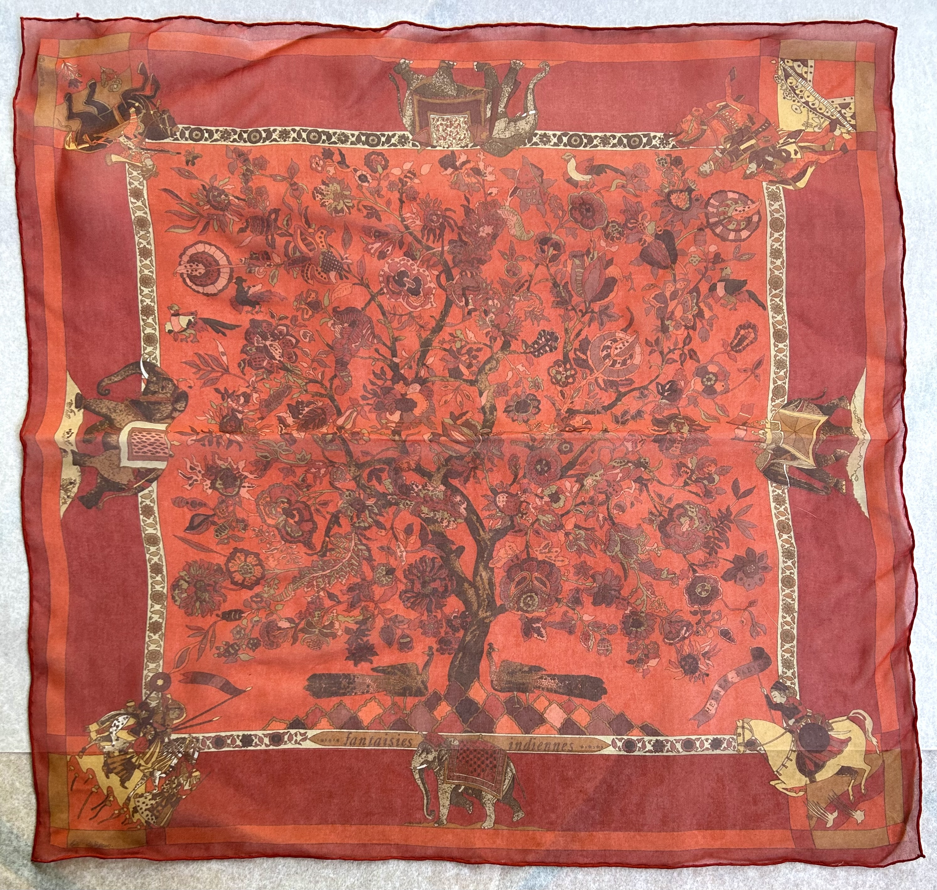 Hermès Fantaisies Indiennes Scarf~P77731071