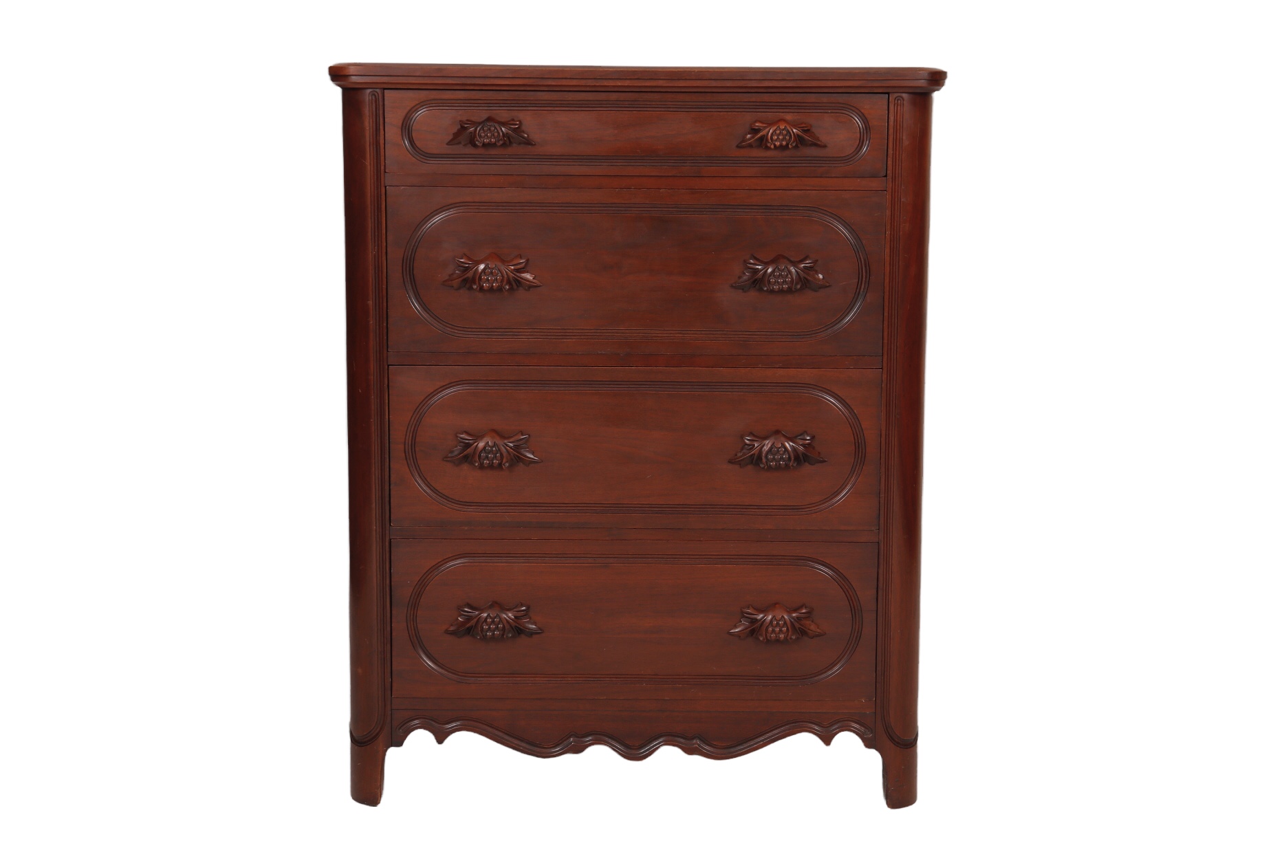 Davis Cabinet Company Chest of Drawers~P77657634
