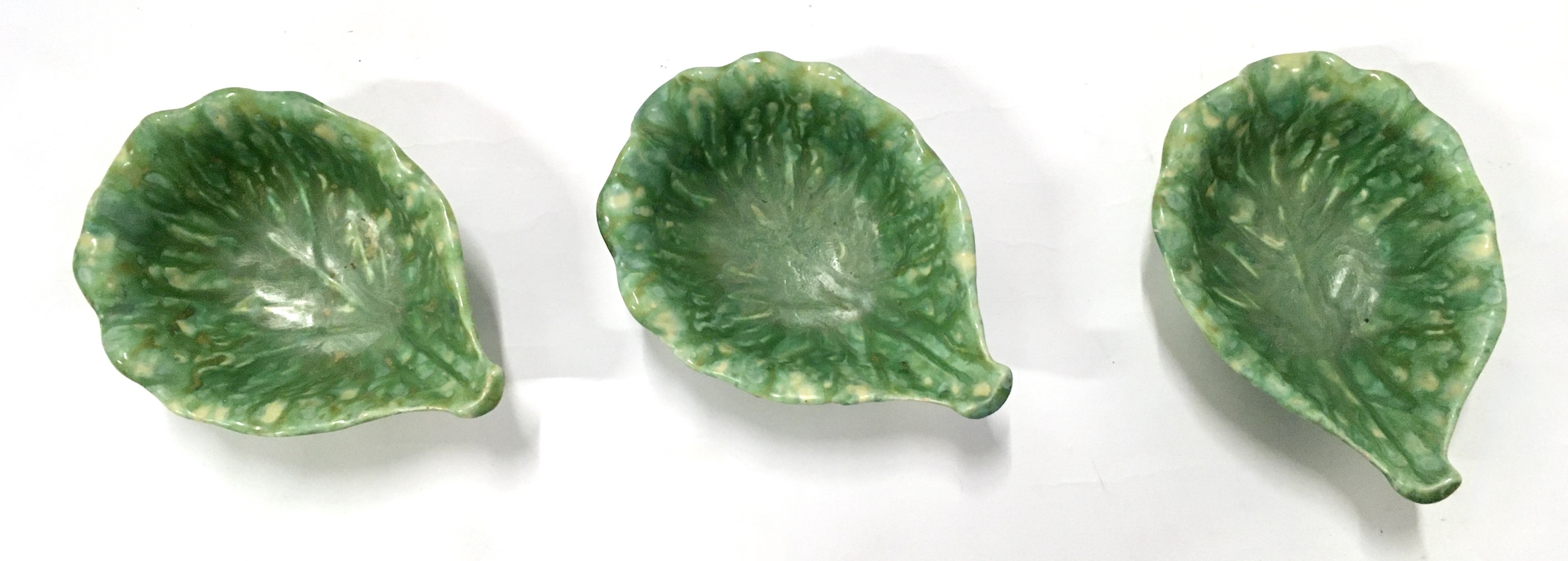 Majolica Cabbage Leaf Dishes, Set of 3~P77671607