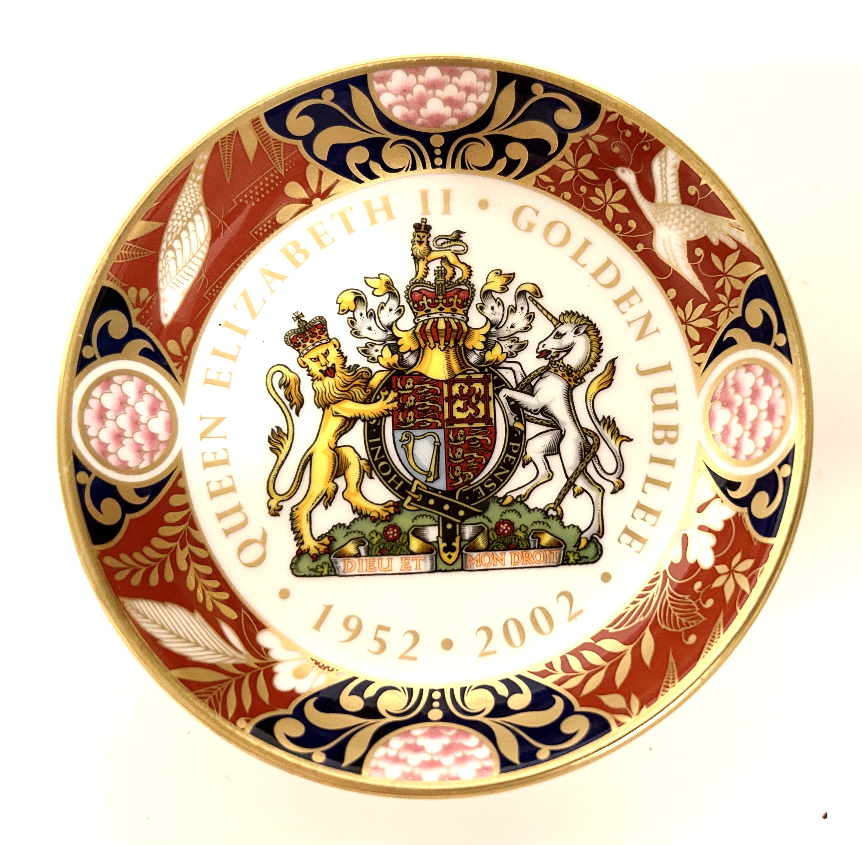Royal Worcester Queen Elizabeth II Dish~P77702011