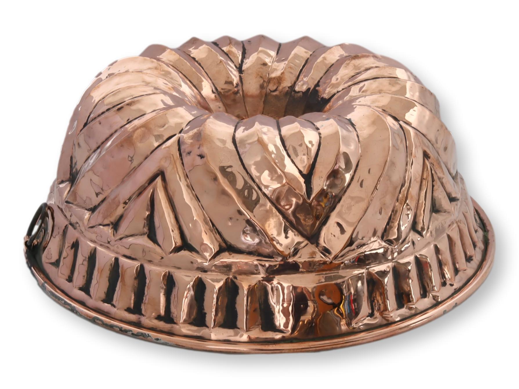 Antique English Copper Pudding Mold~P77689551