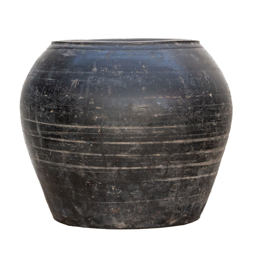 Blackened Earth Clay Urn Blackened Earth Clay Urn~P77741158