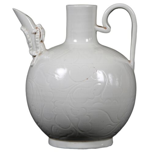 Maybell Floral Decorative Tea Pot, White Maybell Floral Decorative Tea Pot, White