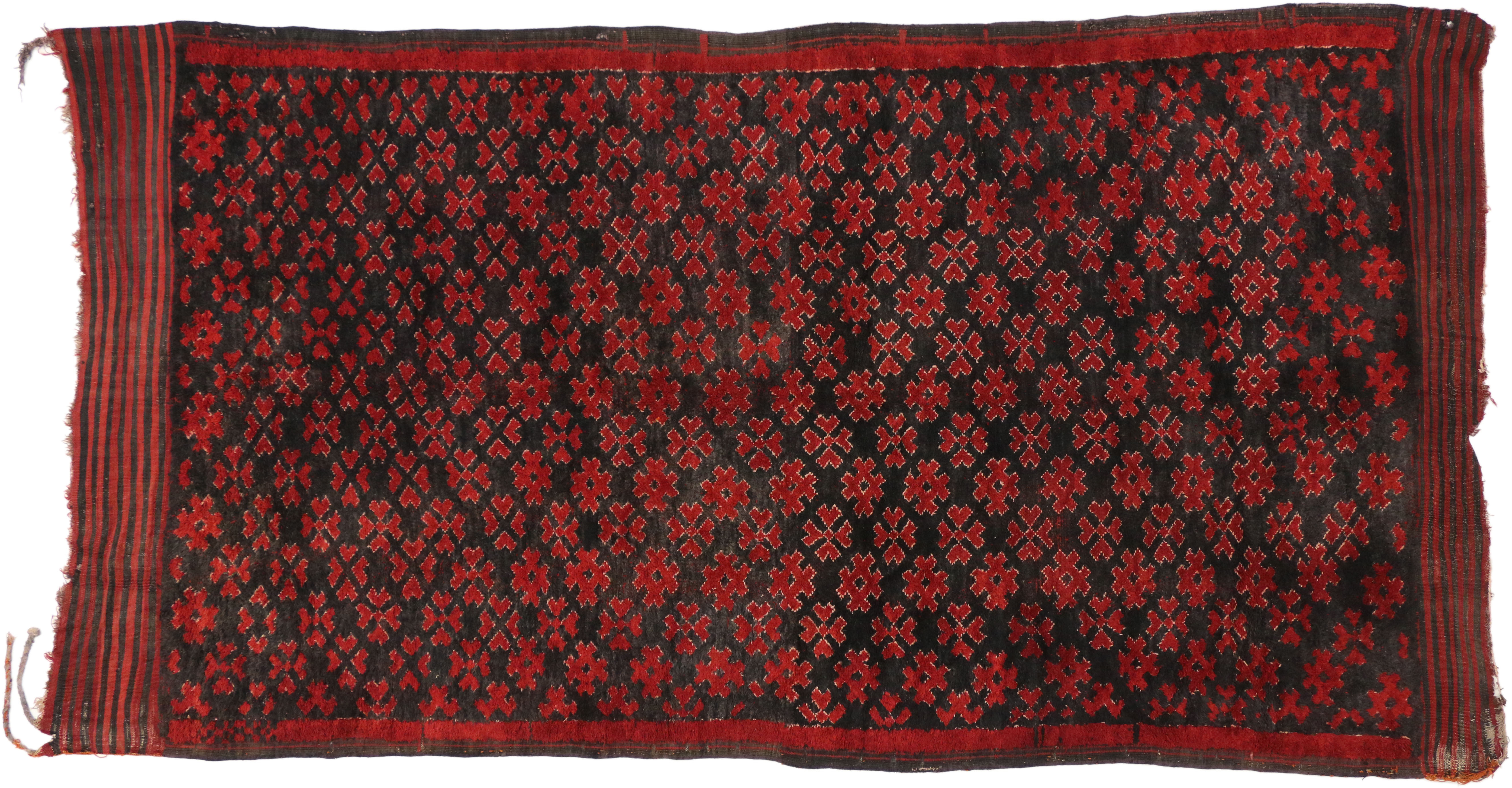Vintage Moroccan Rug, 05'09 x 11'00~P77596368