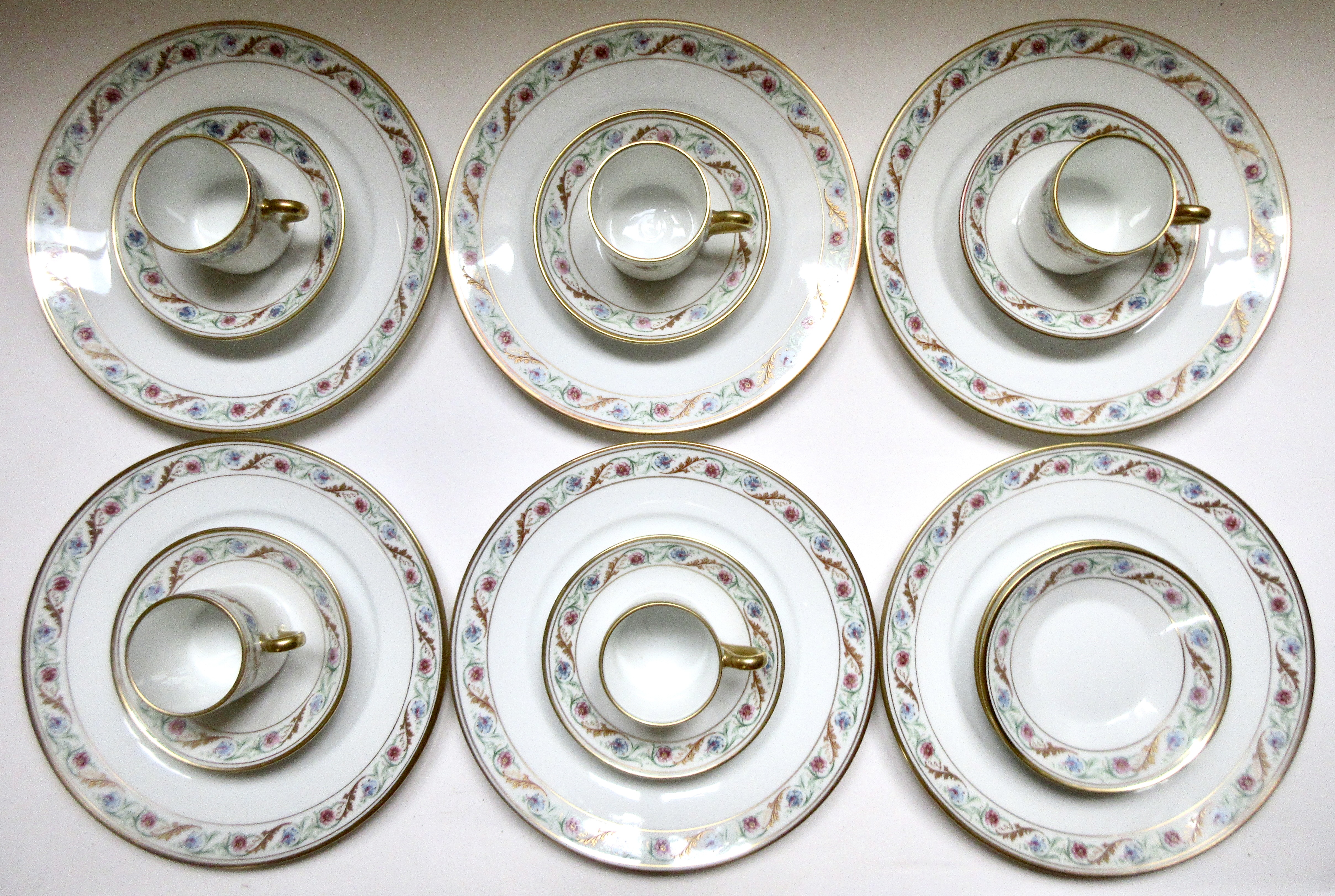 Ginori Italian Porcelain Set - 21 Pieces~P77676295