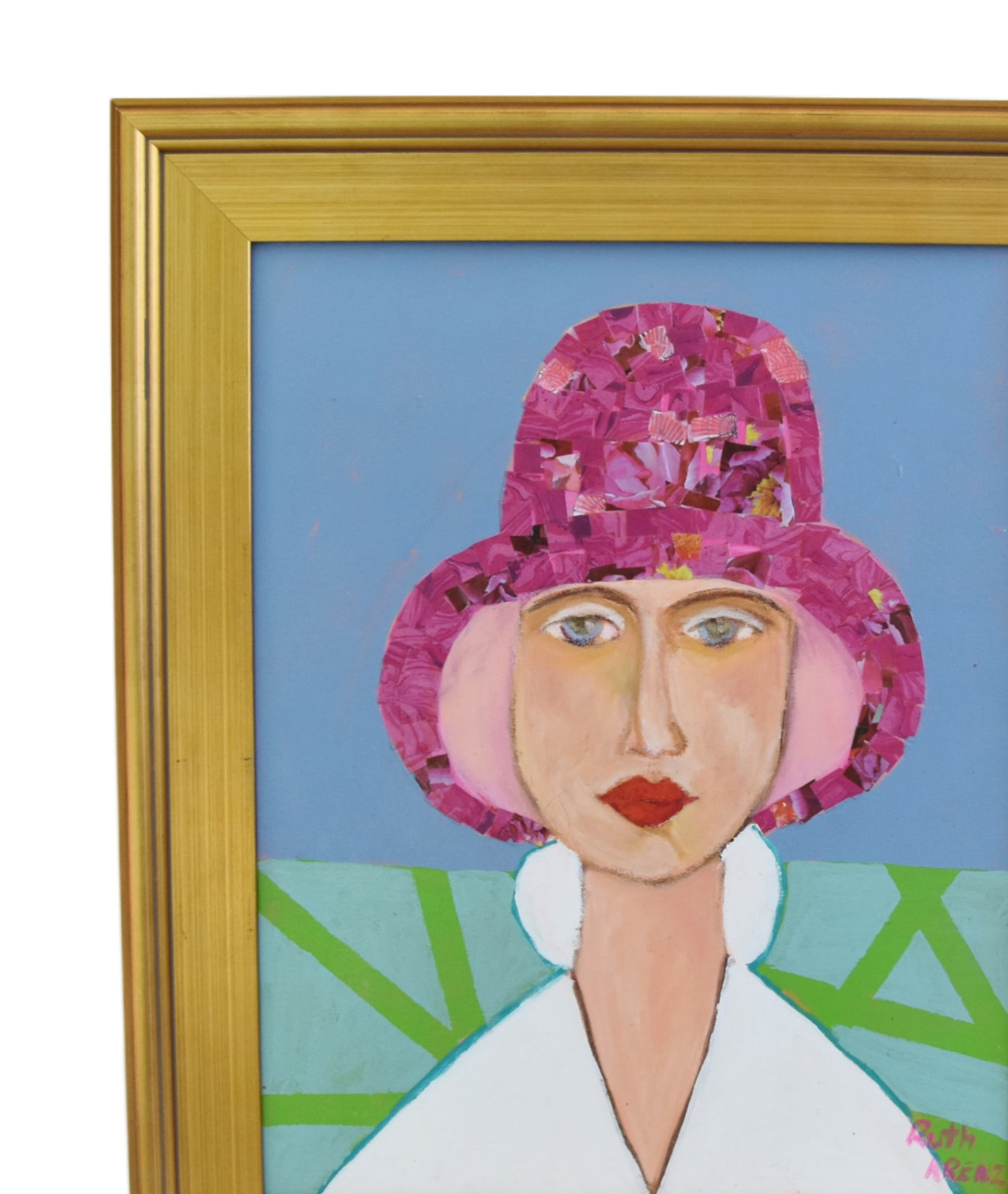 Woman with Pink Hat Portrait~P77673503