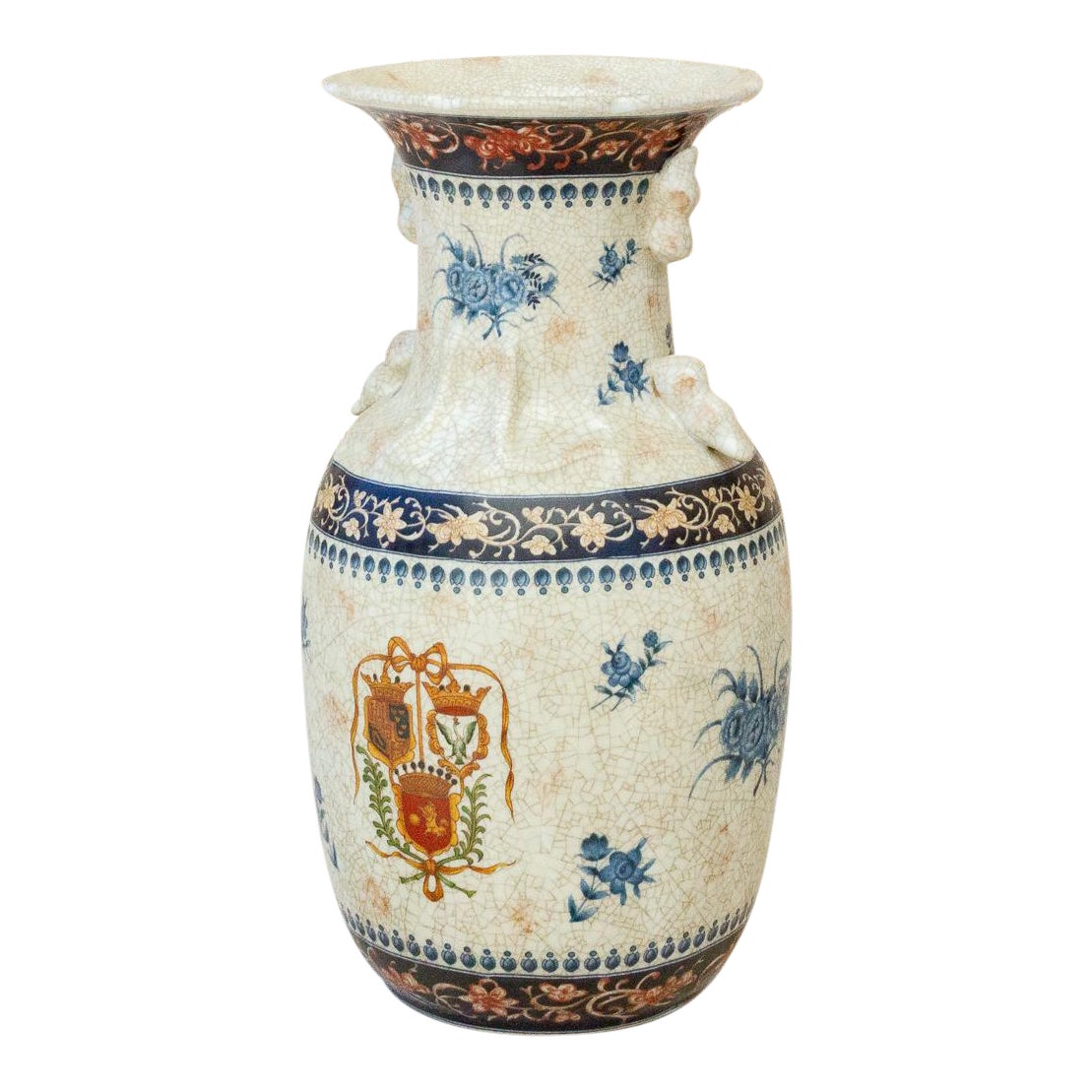 Chinese Export Armorial Painted Vase~P77626778