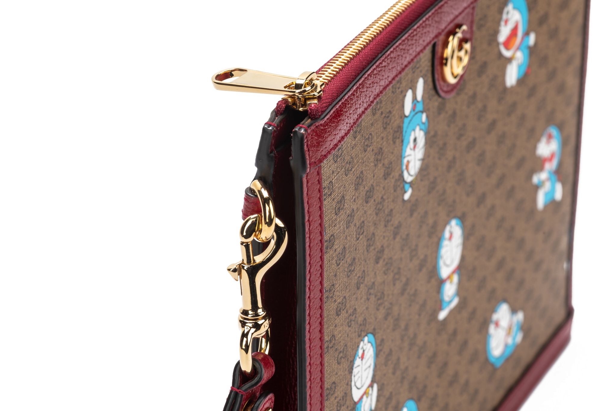 gucci doraemon pouch