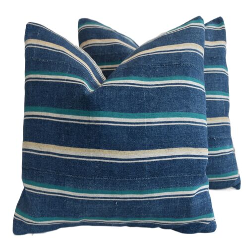Light Blue Throw Pillow Set