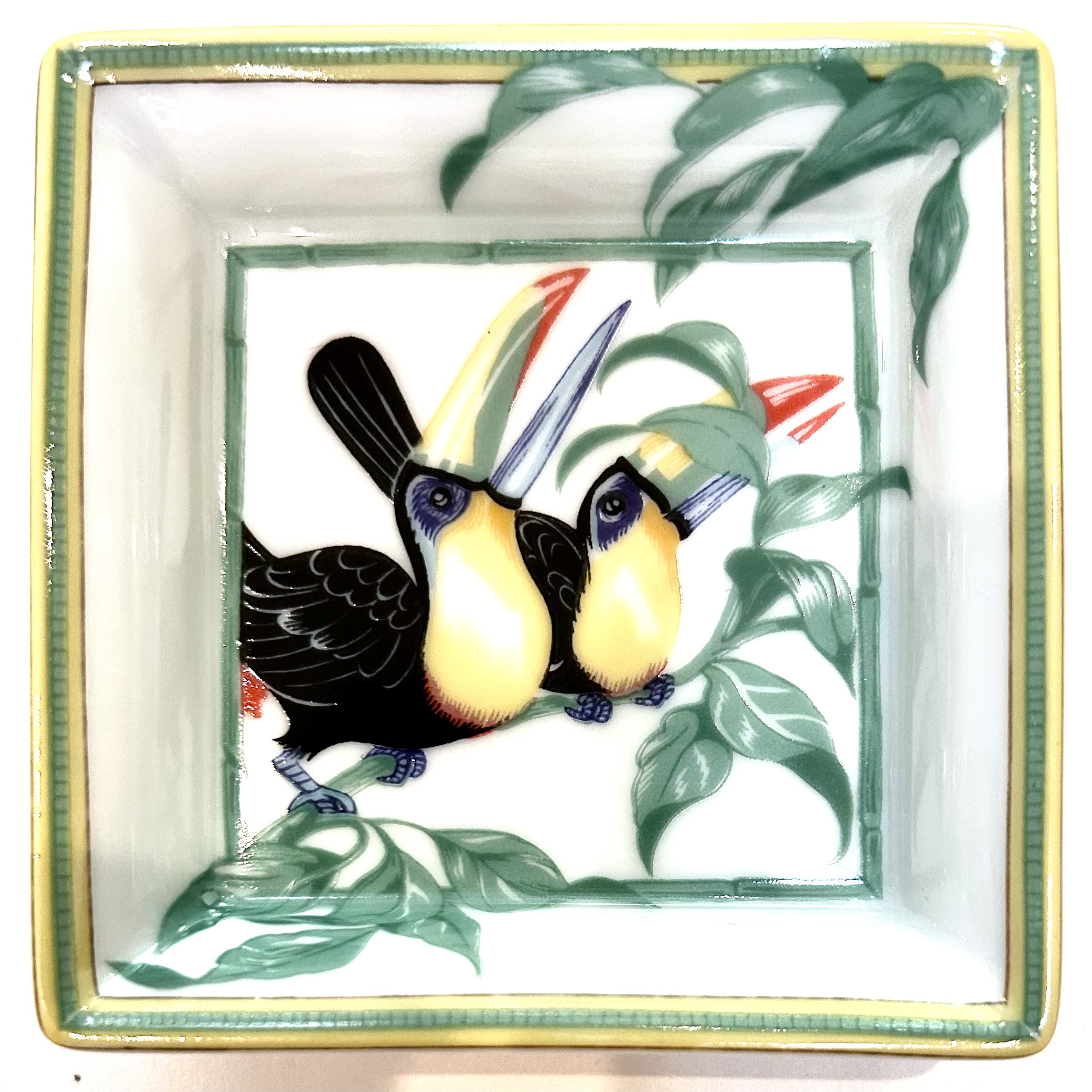 Herm����s Toucans Tray Herm����s Toucans Tray~P77748072