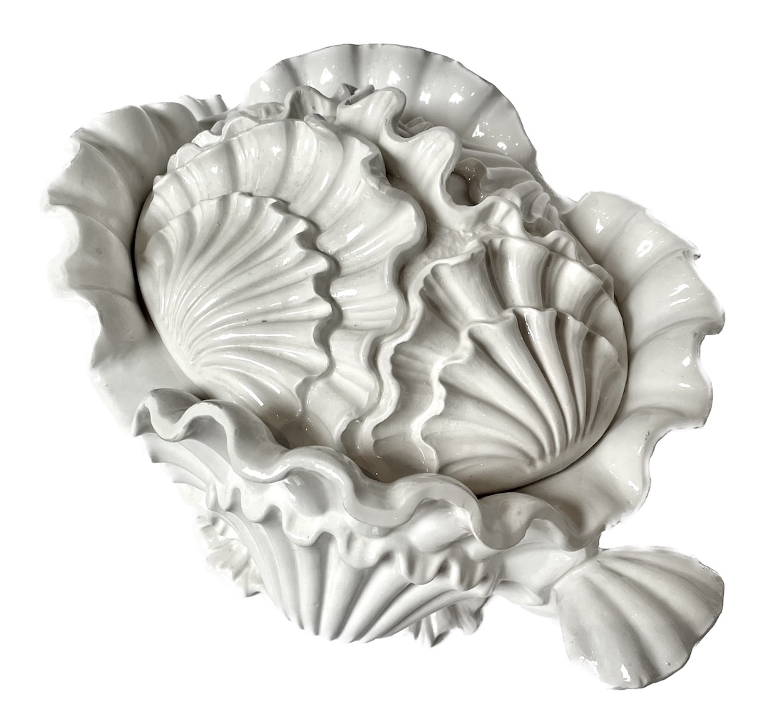 Italian Mottahedeh Ceramic Shell Tureen~P77679873