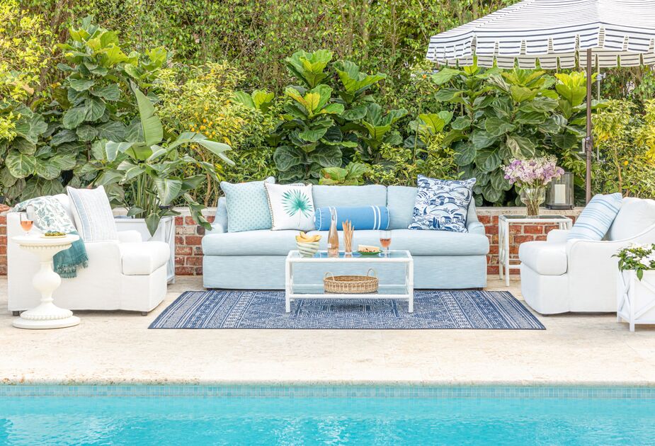 6 Rugs to Style Your Small Outdoor Space