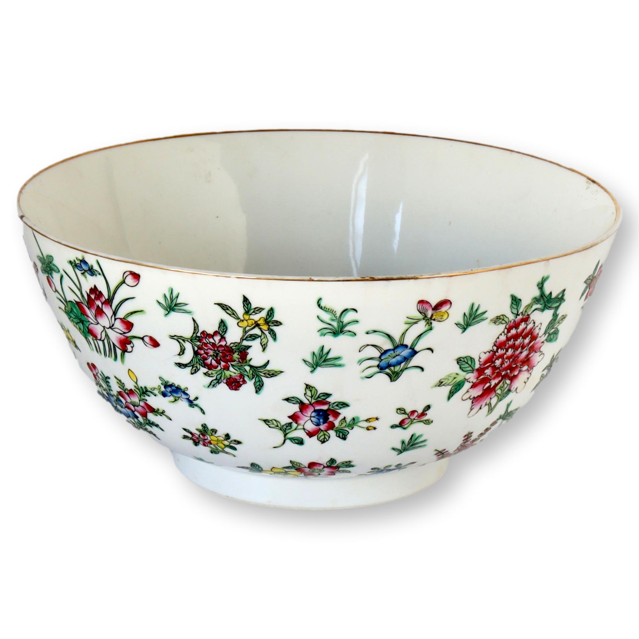 Large Chinese Porcelain Centerpiece Bowl~P77645301