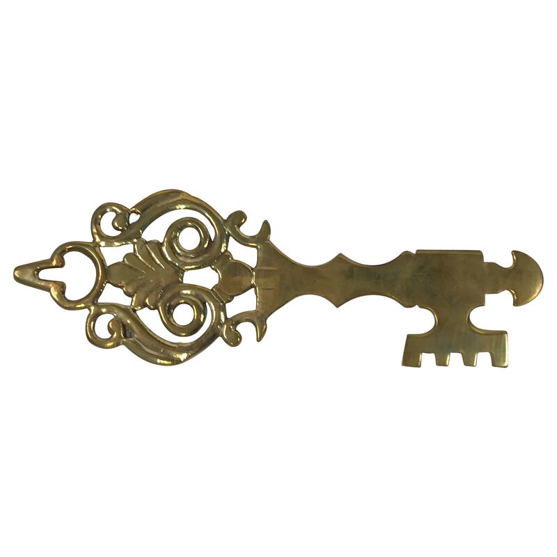 Brass Key Wall Decor