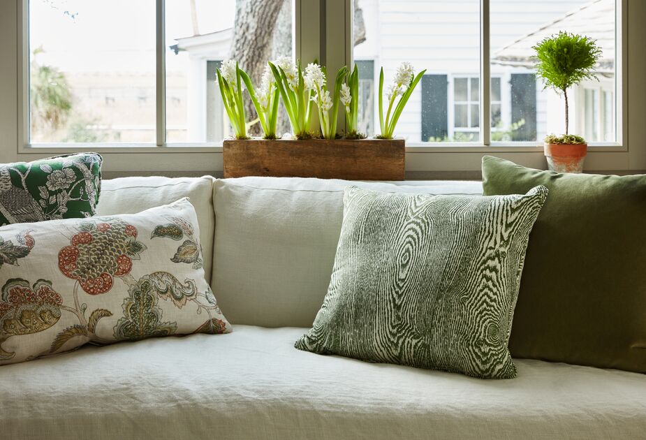 How To Decorate With Pillows Of Every, Big Sofa Back Pillows