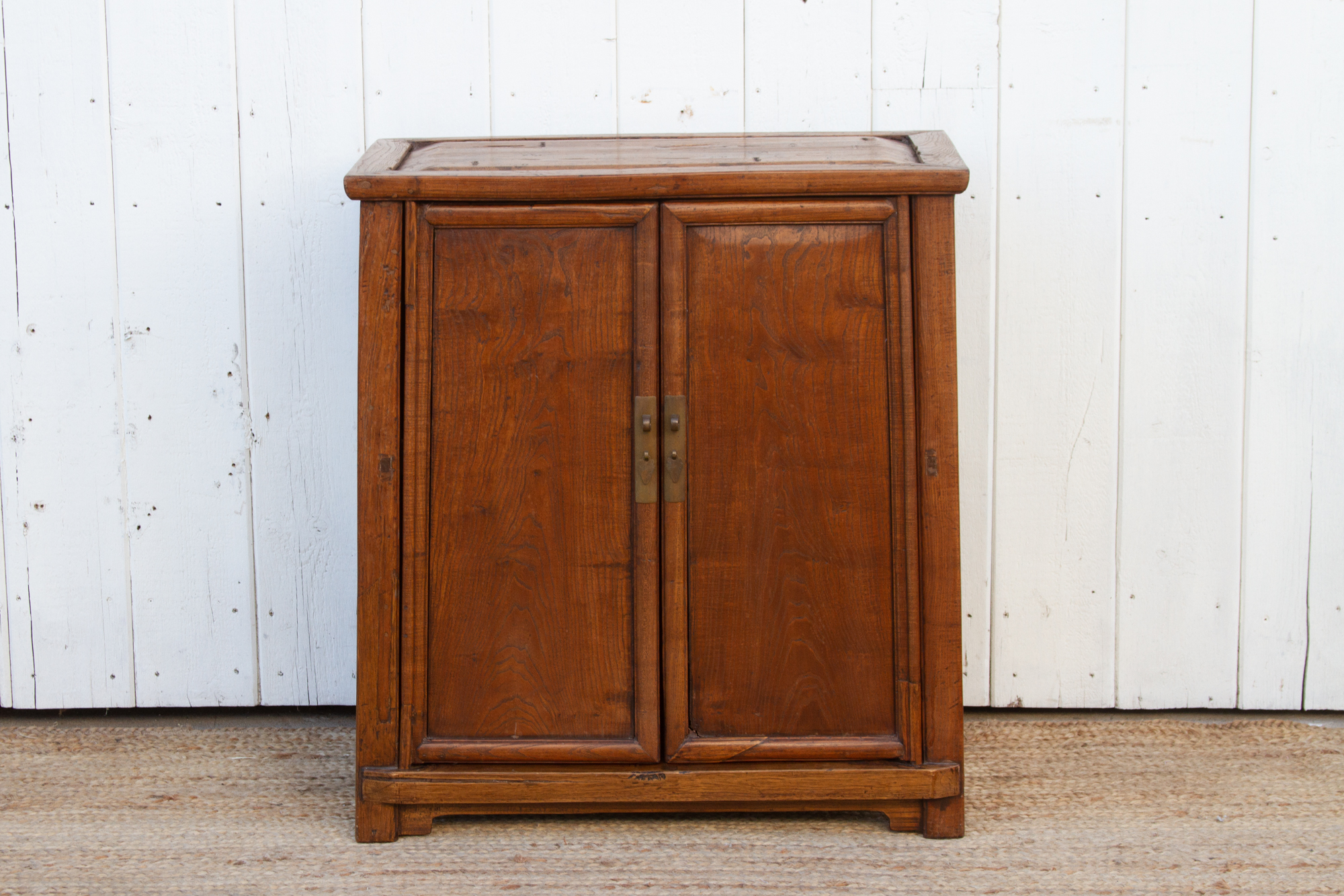 Antique Country Elm Bedside Cabinet~P77687312