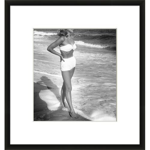 Lillian August, Beach Figure 2, 30" x 32"