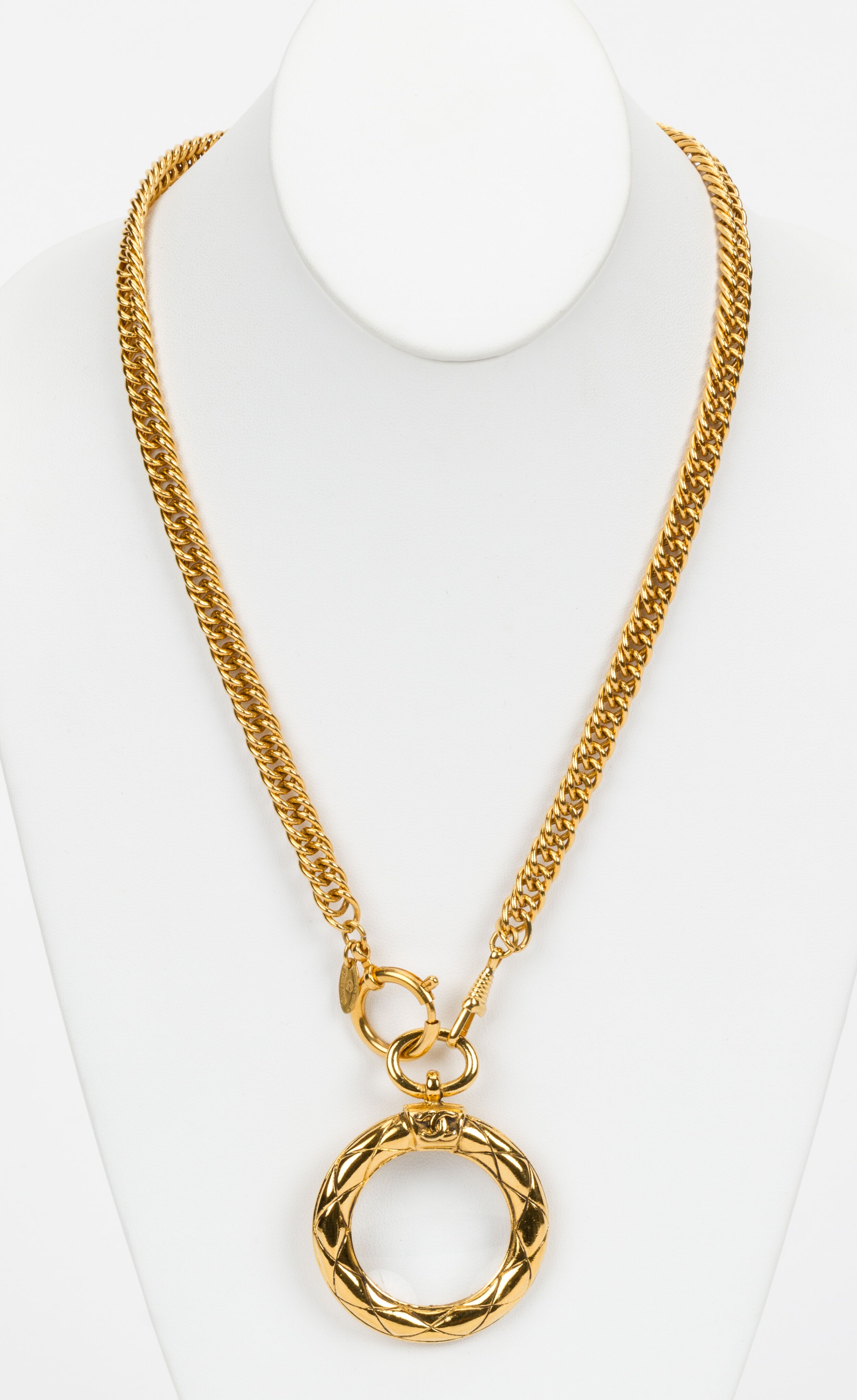 chanel black gold chain necklace