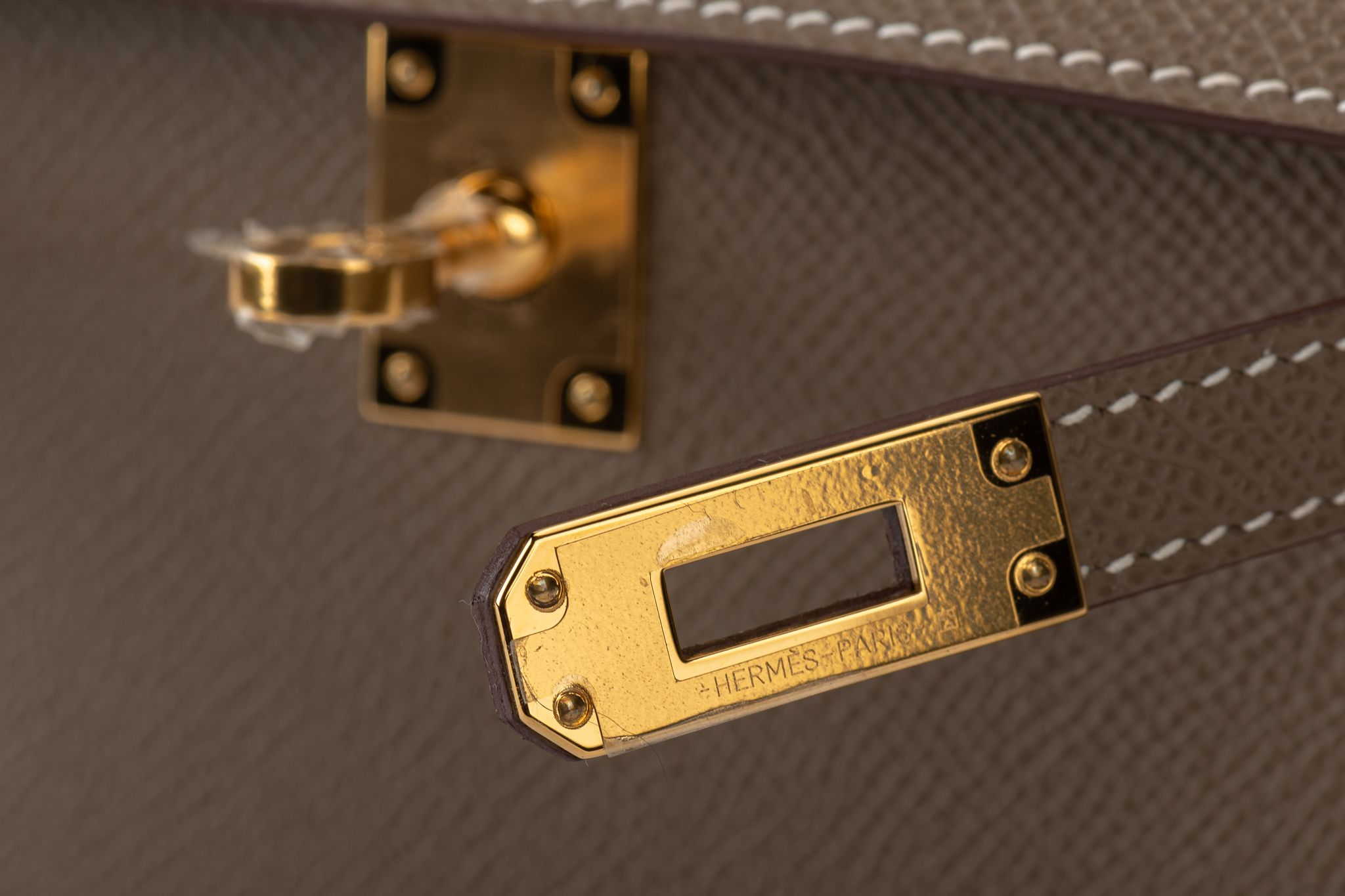 Introducing the stunning rare Hermès Mini Kelly 20 Nata and Trench