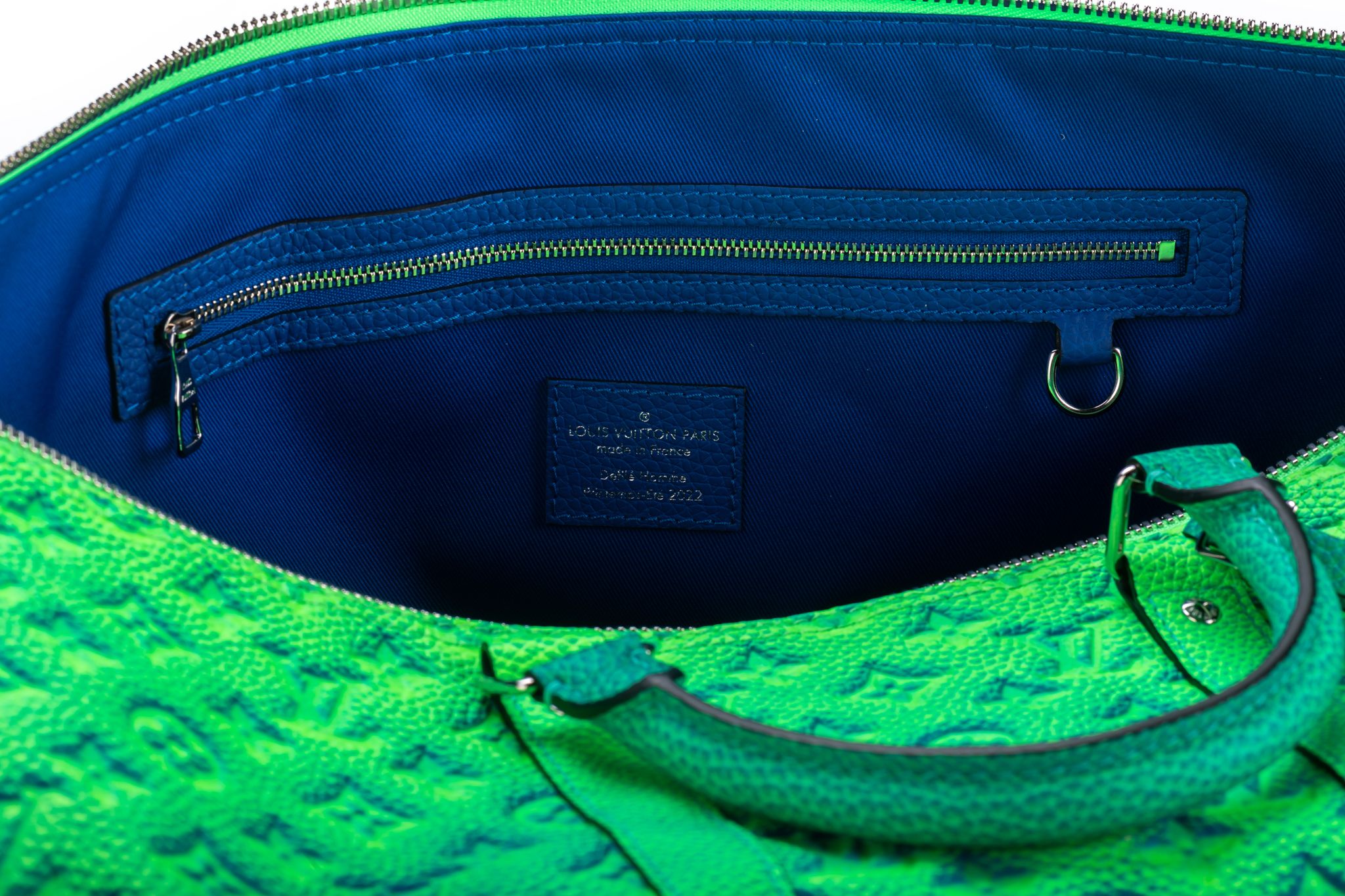greenscreen Louis Vuitton Airplane Bag by Virgil Abloh #virgil