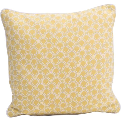 Scallop Outdoor Pillow, Yellow/White~P77641999