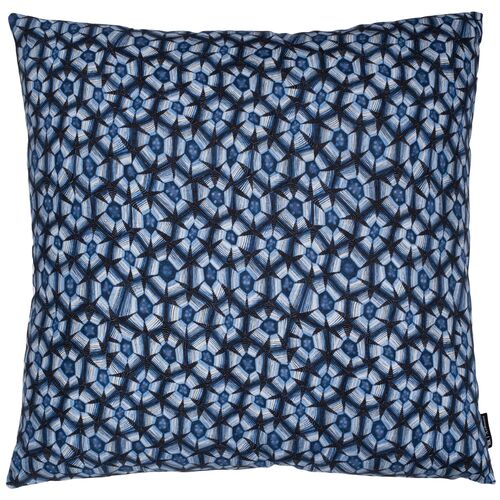 Thanda Tortoise 20" Cotton Pillow, Blue