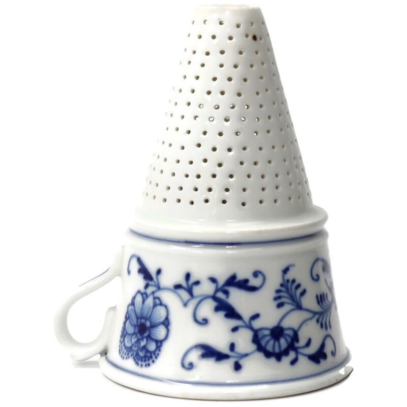 19th-C. Meissen Porcelain Sugar Sifter