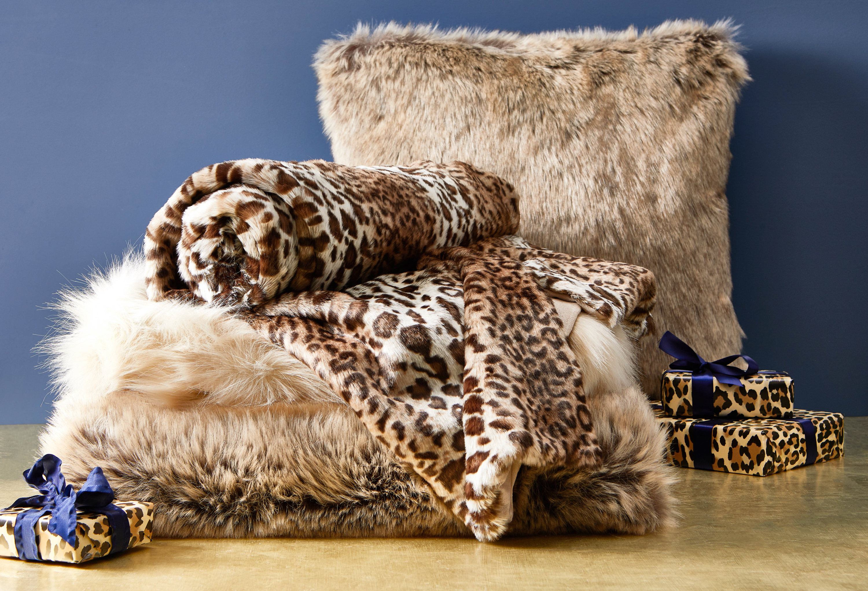 Long Pile Faux Fur Blanket, Fox Golden / King 104x90