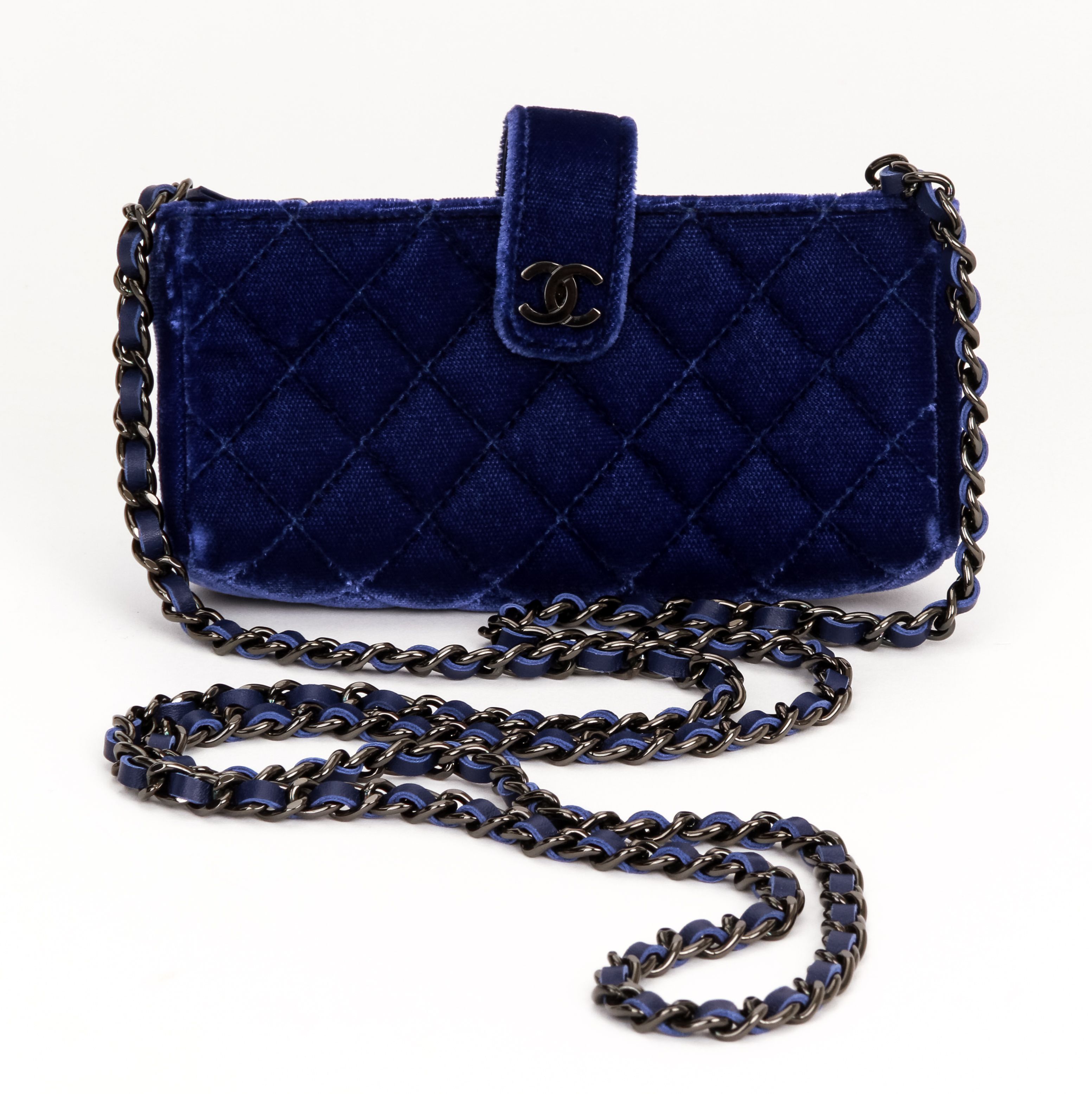 Chanel Blue Velvet Mini Cross Body Bag~P77633354