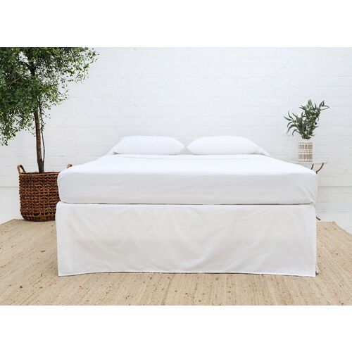 Paneled Cotton Sateen Bedskirt, White