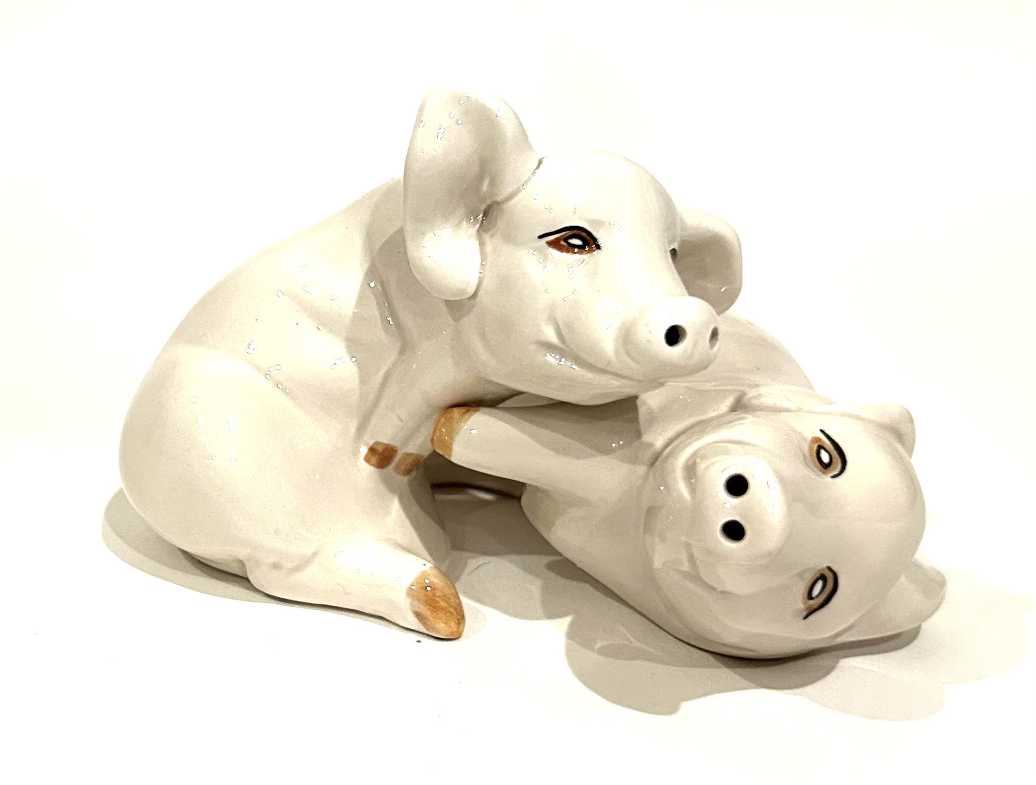 Porcelain Pig Salt & Pepper Shakers~P77719671