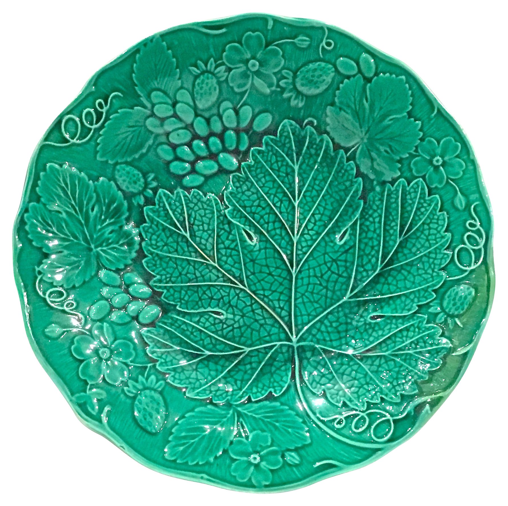 English Majolica Berry & Leaf Plate~P77430274