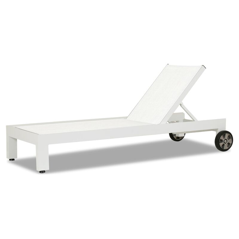 Harlyn Outdoor Chaise, Frost