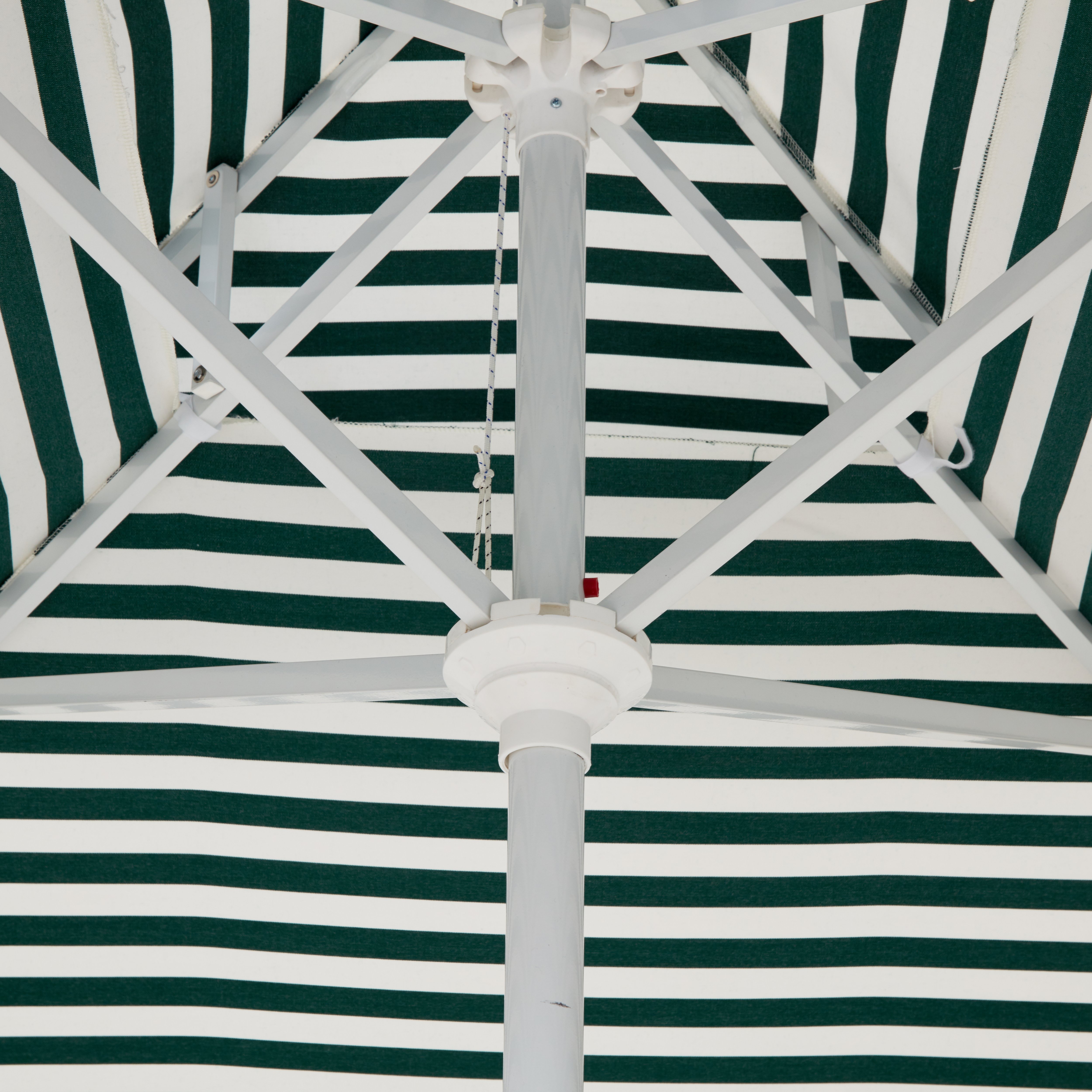 green patterned patio umbrella 7.5ft Aluminum Garden Market with Crank and Tilt Mechanism Hunter foot round patio umbrella featuring a crank and tilt mechanism 9undefined Green and Blue Floral