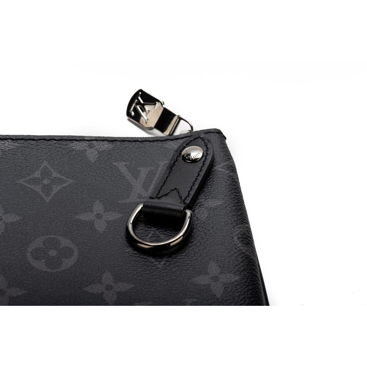 Louis Vuitton Fragments Cabas Light Pochette Metal With Monogram Eclipse  Canvas