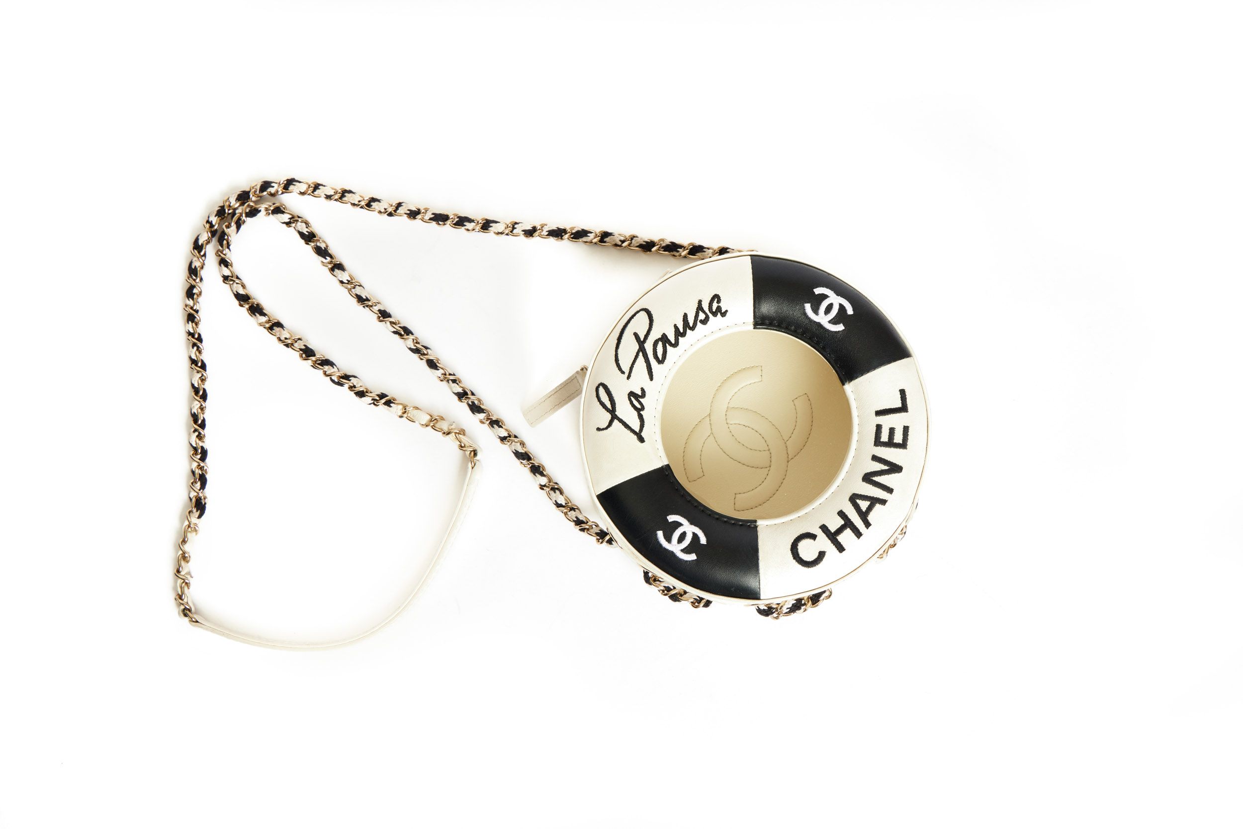 CHANEL/LA PAUSA Logo chain shoulder bag vinyl Black/White/Silver hadwa –  BRANDSHOP-RESHINE