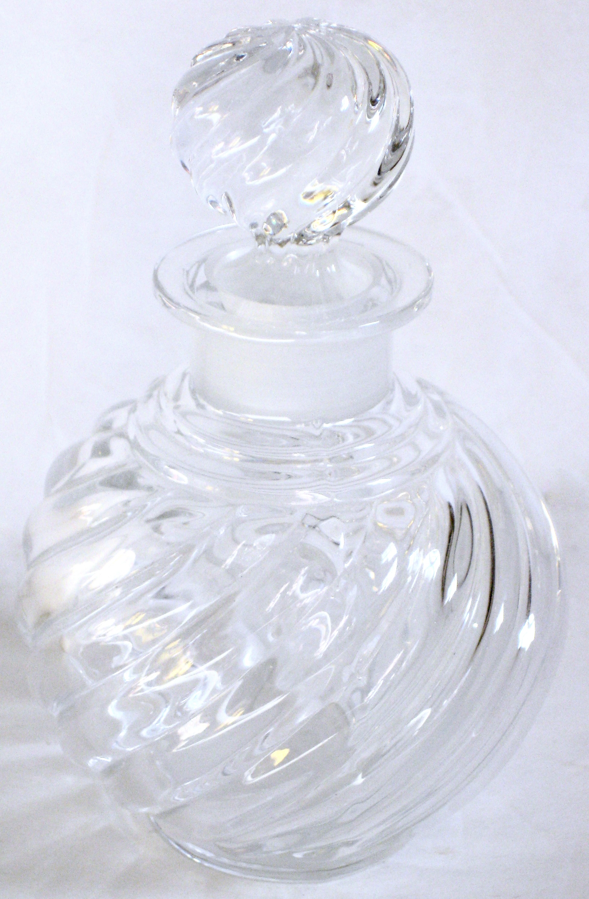 Baccarat French Crystal Swirl Bottle~P77681034