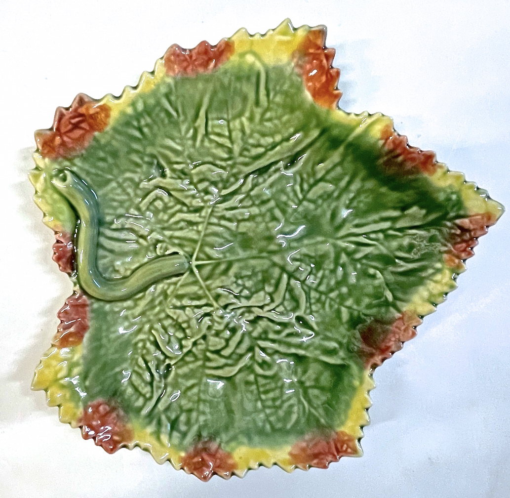 Portuguese Majolica Leaf Dish~P77657633