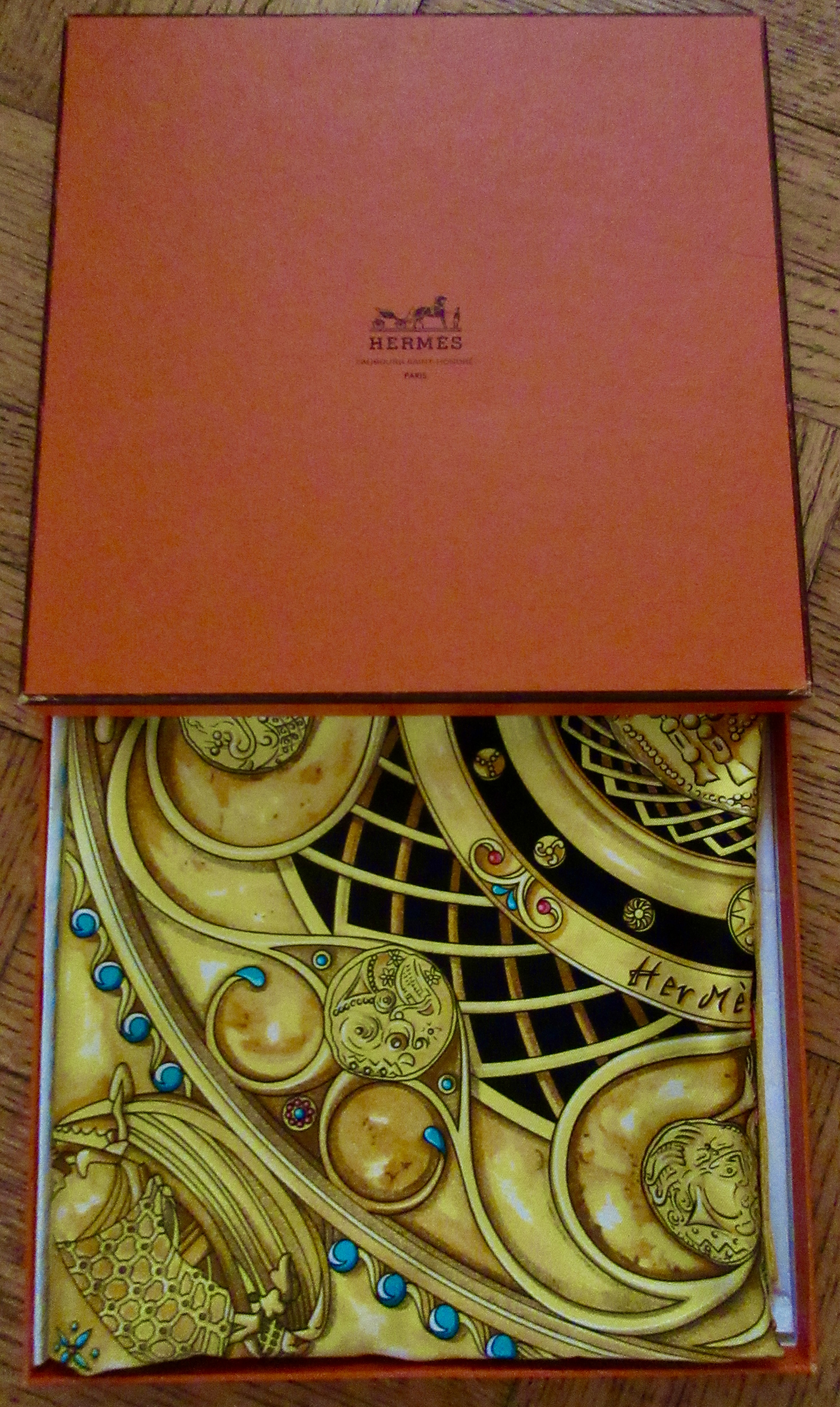 Hermes Monnaies Symboles Scarf New w/Box