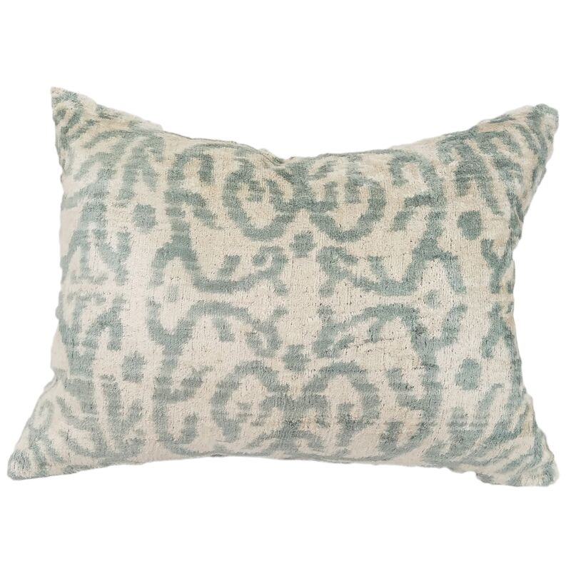 Rayla 16x24 Lumbar Pillow, Gray/Ivory
