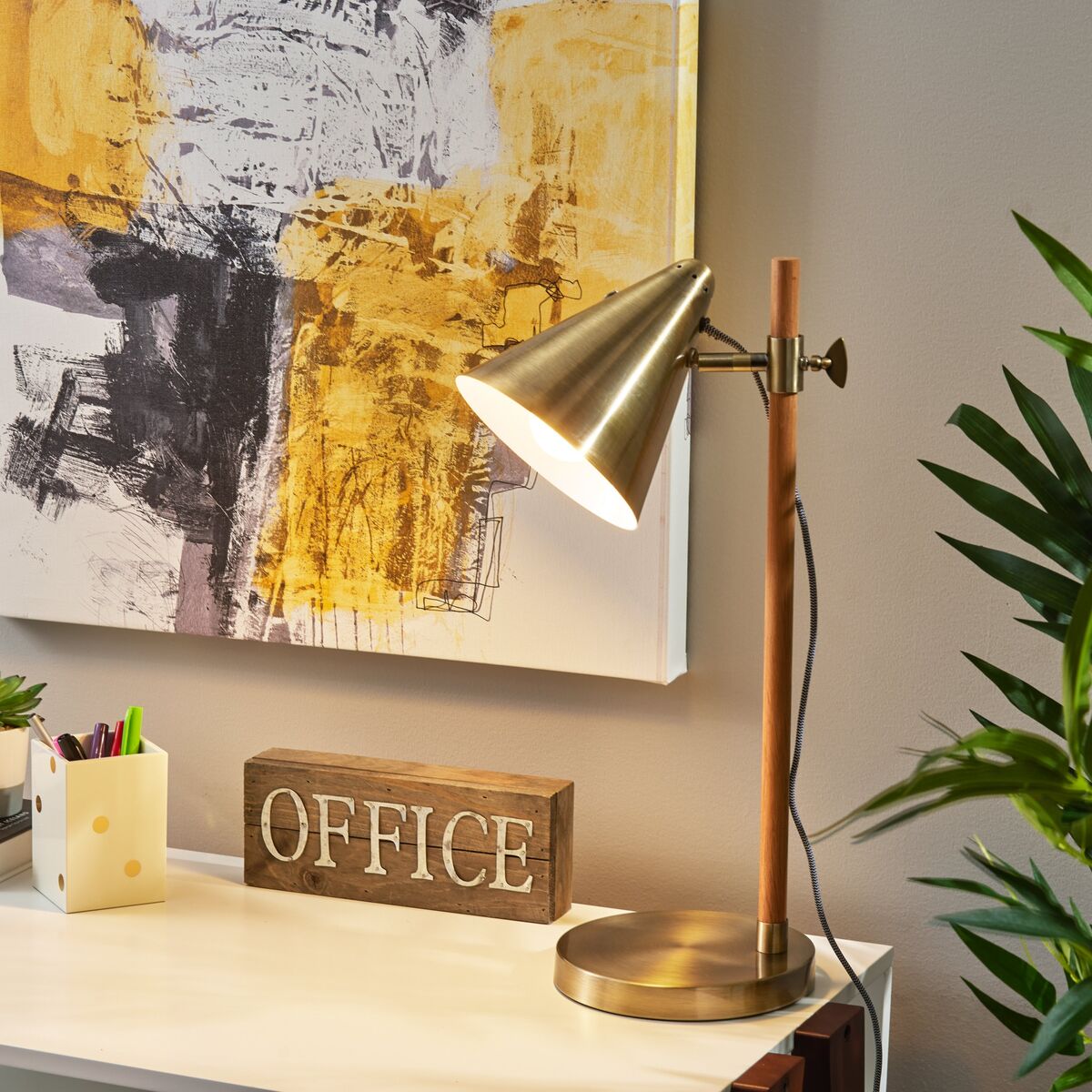 Find the Collin Desk Lamp here.